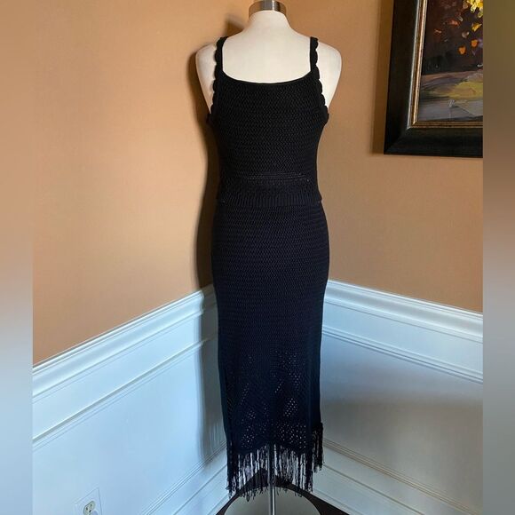 House of Harlow 1960 Knit 2 piece top with maxi fringe skirt black M - Picture 4 of 11
